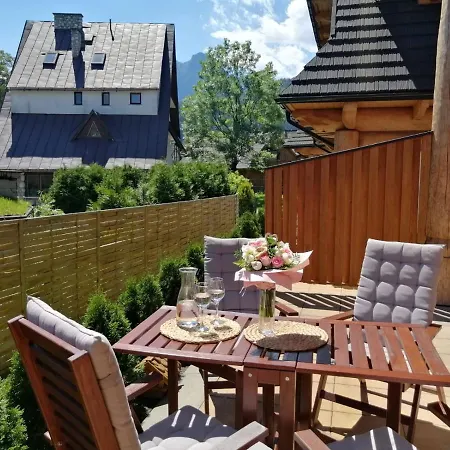 Tatrzanski Swit 40m2 Z Tarasem-20m2, Garazem Podziemnym, Grota Solna דירה זקופאנה